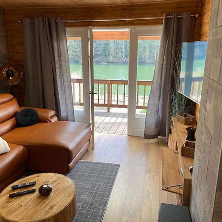 Le Chalet De Hermeton Hastiere-par-dela Bagian luar foto