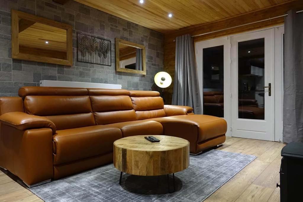 Le Chalet De Hermeton Hastiere-par-dela Bagian luar foto