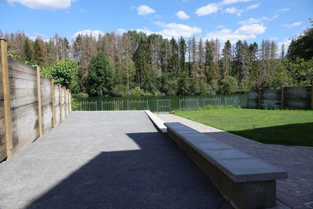 Le Chalet De Hermeton Hastiere-par-dela Bagian luar foto