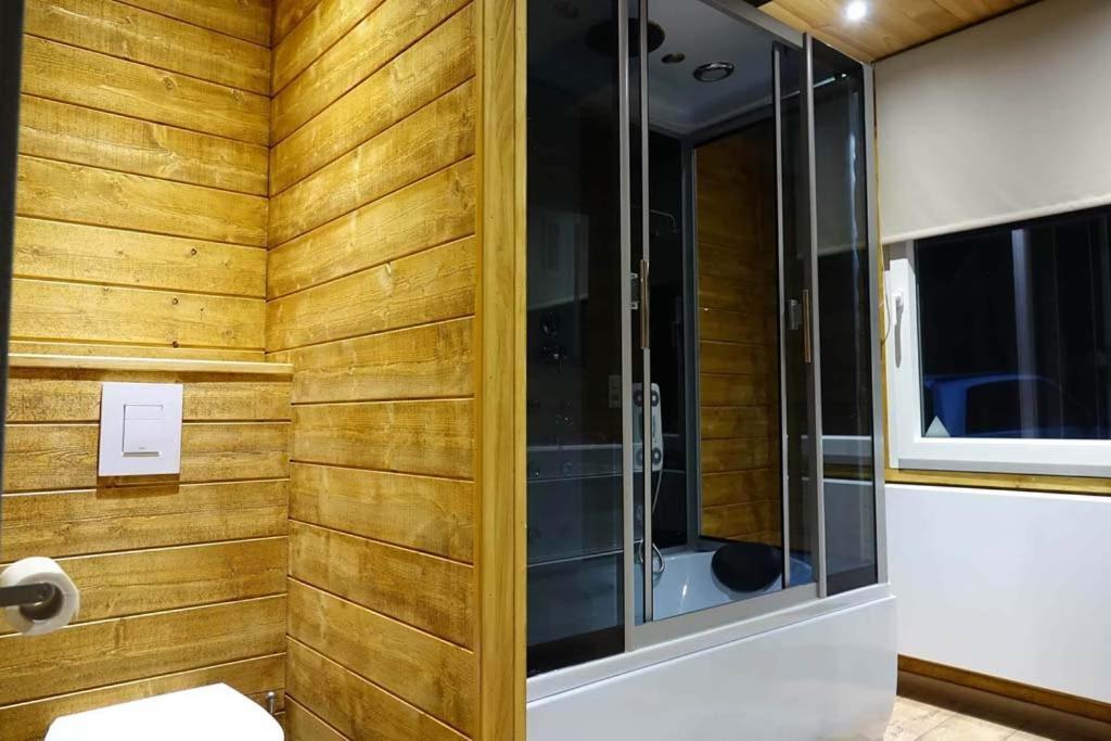 Le Chalet De Hermeton Hastiere-par-dela Bagian luar foto